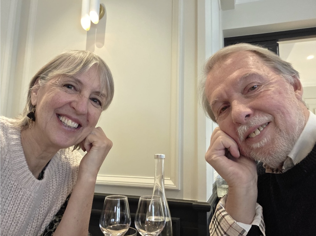 Tête à tête au restaurant, nombreux et fameux dans la région