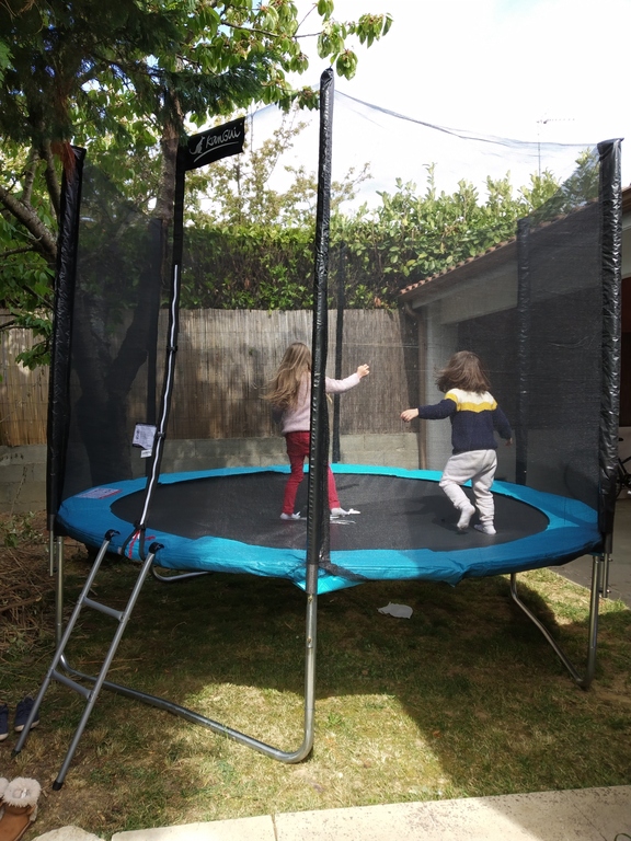 Trampoline