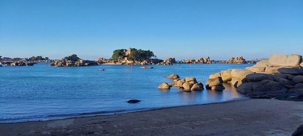 Plage de Tregastel