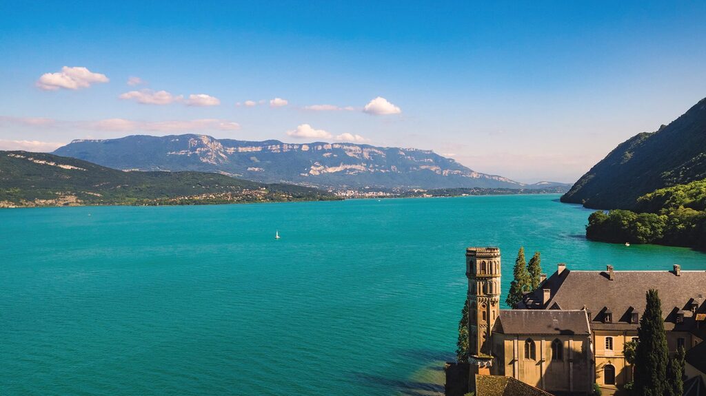 Le lac du Bourget à 15 min en voiture
