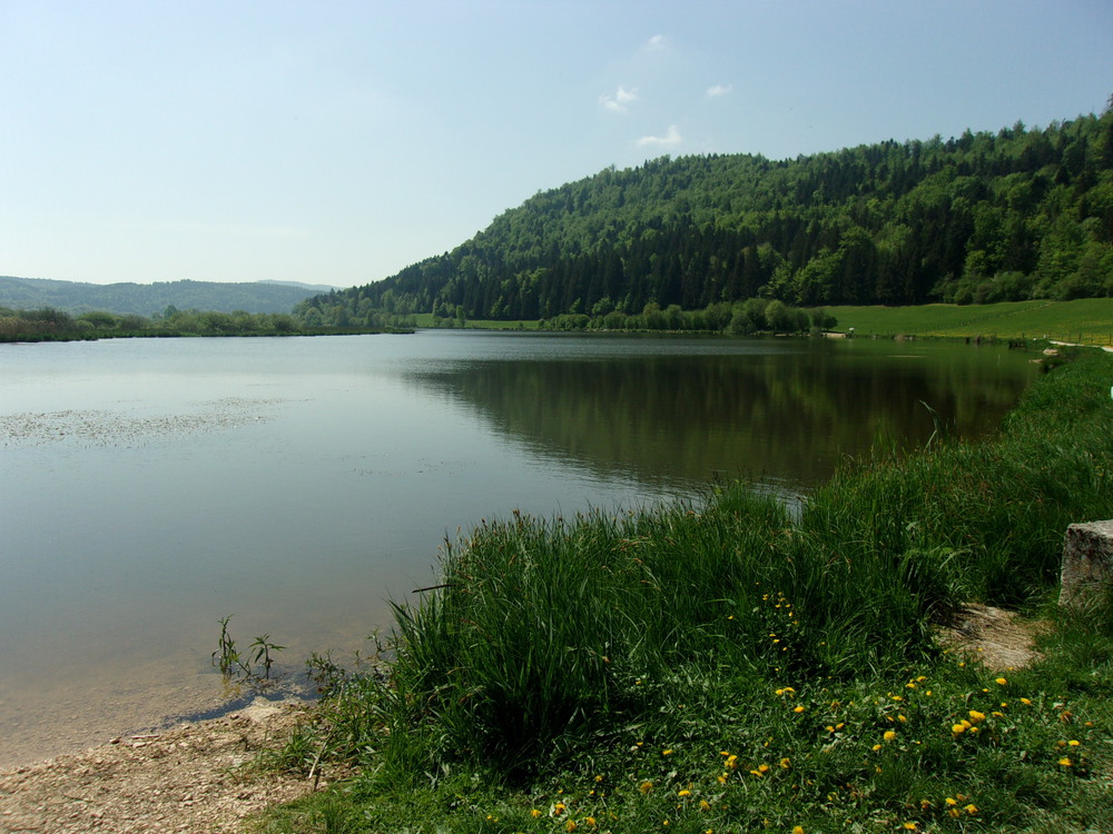 Plan d'eau vers Hauteville 30 minutes de Belley