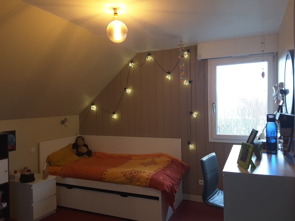 Chambre Marla (16 ans) avec lit Gigogne