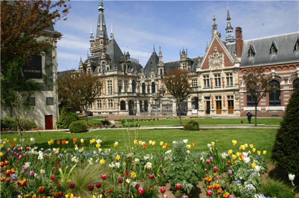 Fécamp, Le Palais de la Bénédictine