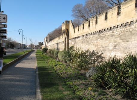 Les remparts d'Avignon