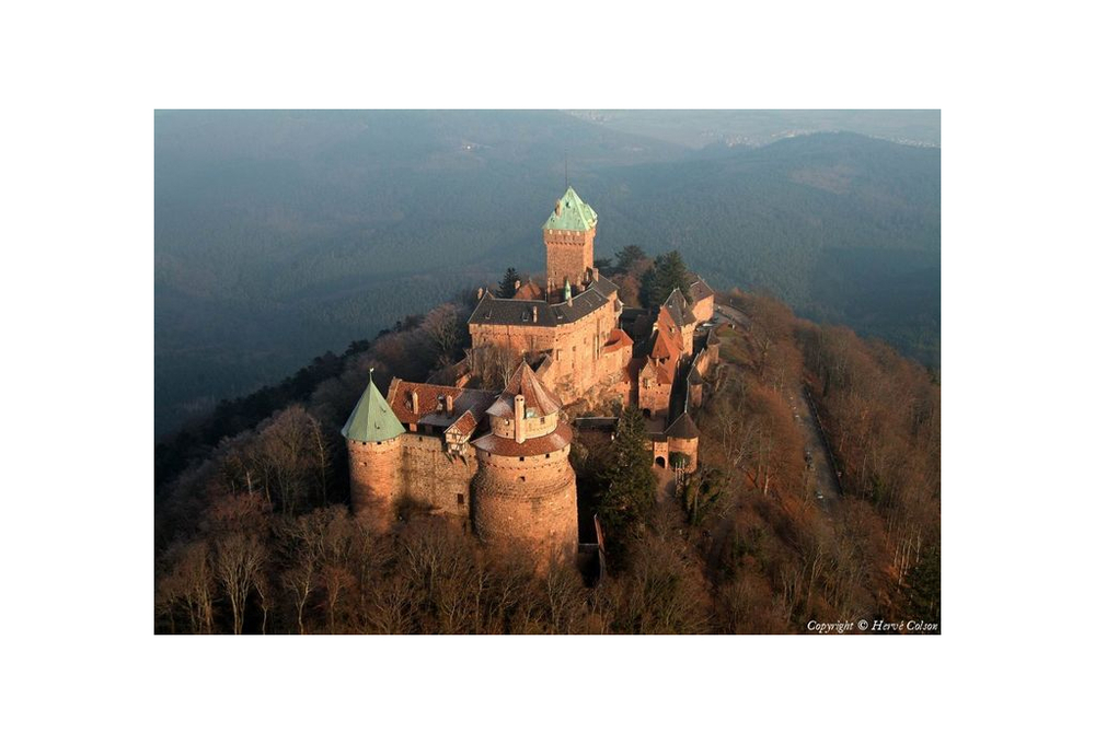 Le Château du Haut-Königsbourg et 300 autres châteaux à découvrir_www.chateauxfortsalsace.comins d'Alsace