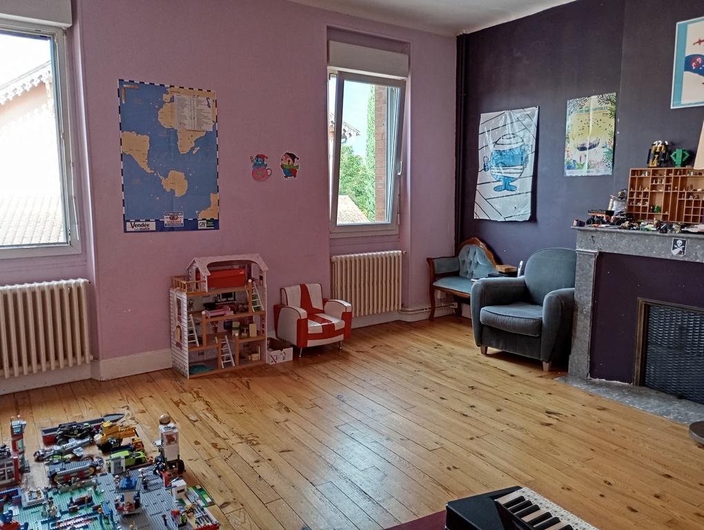 Salle de jeux / possible chambre