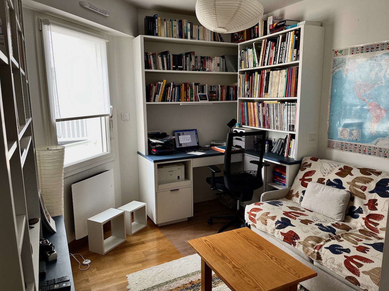 salle télé et chambre 3