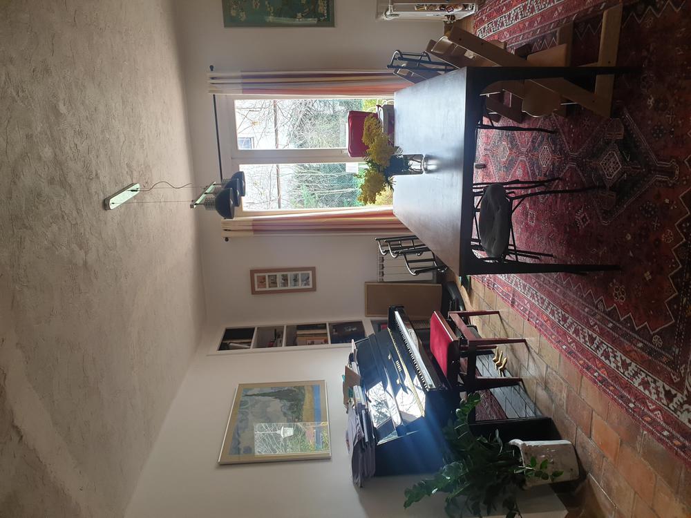 salle à manger, avec notre piano droit