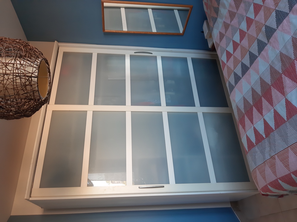 Armoire dans la chambre des parents à l'étage