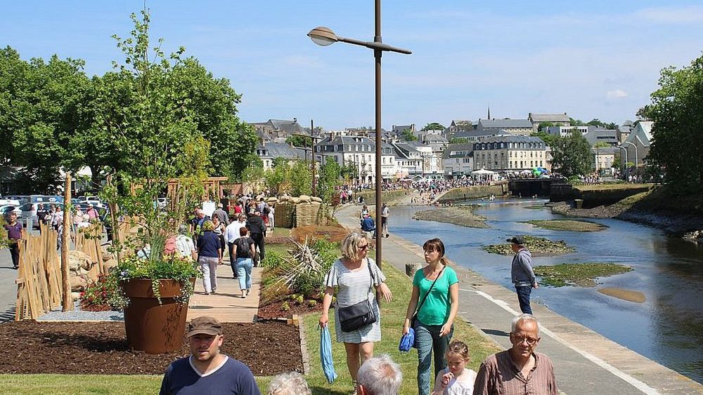 les quais de Lannion, en bas de la rue.