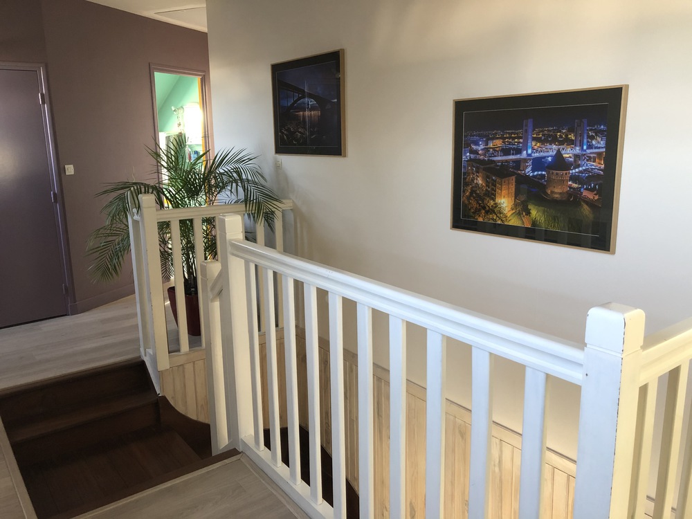 le hall de l'étage vue 1