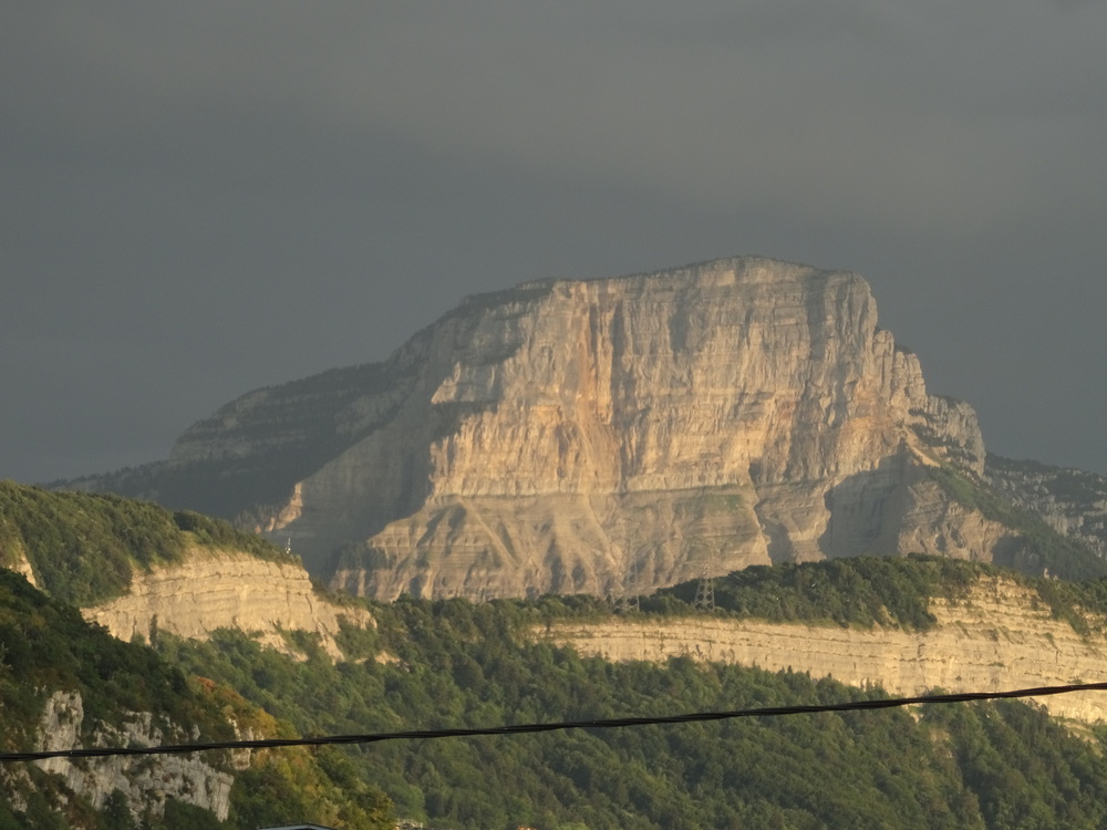 Vue de la terrasse , sur le Granier