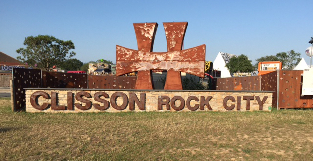 et le domaine du festival - Hellfest