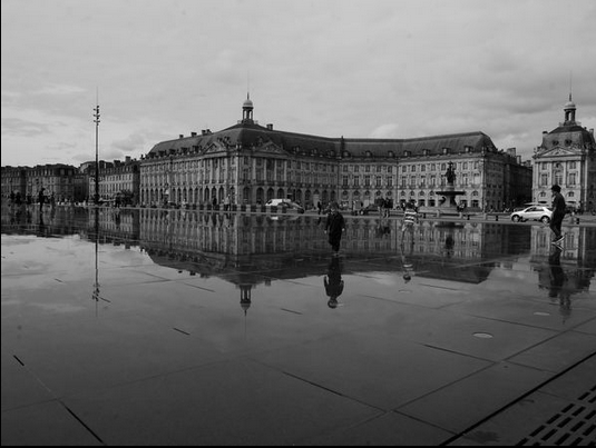 Bordeaux et son miroir d'eau