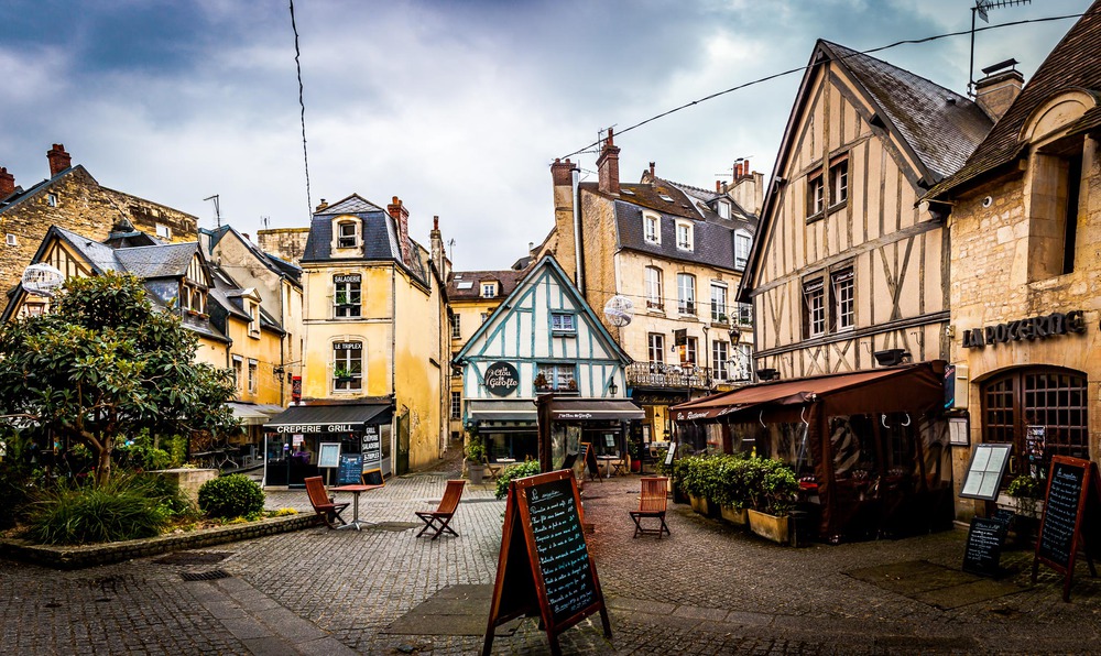 Quartier Vaugueux à Caen avec ses restaurants et bars
