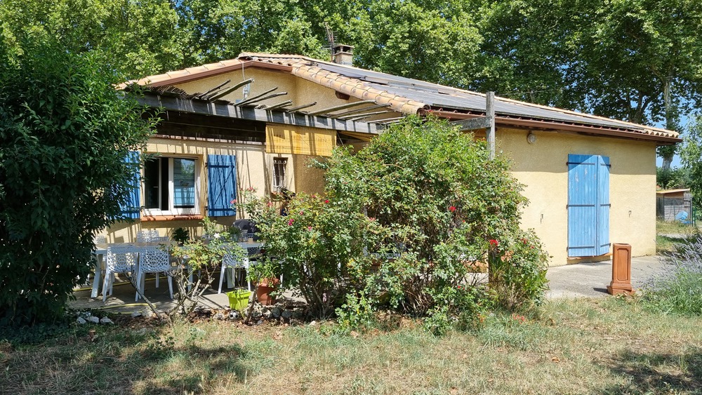 La terrasse ombragée