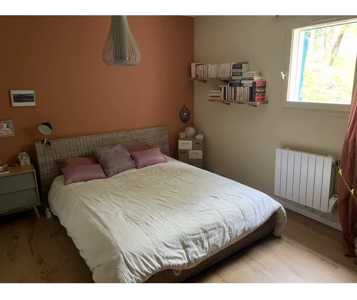 la grande chambre parentale , lit 160x190