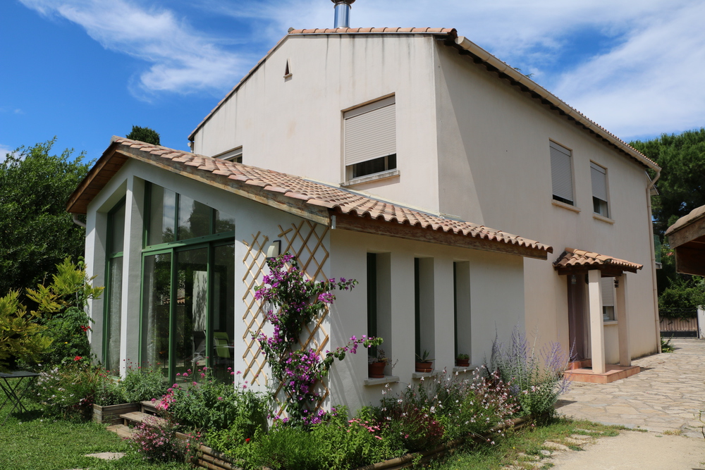 Maison - de la rue au jardin