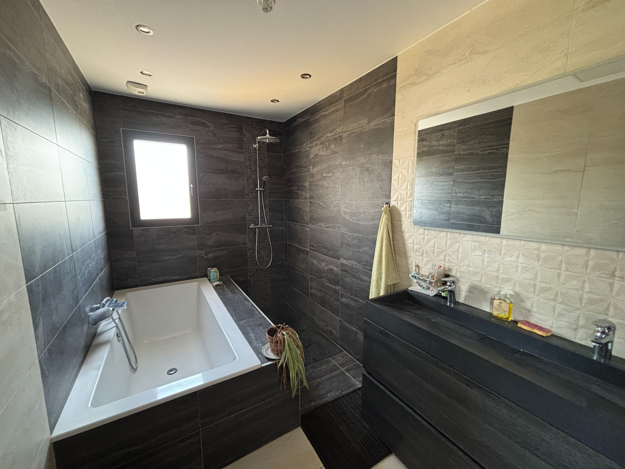 Salle de bain enfants