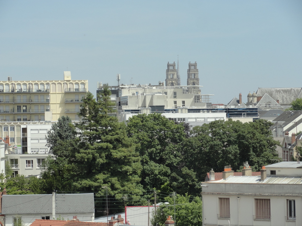 vue depuis les chambres sur la ville et la cathédrale