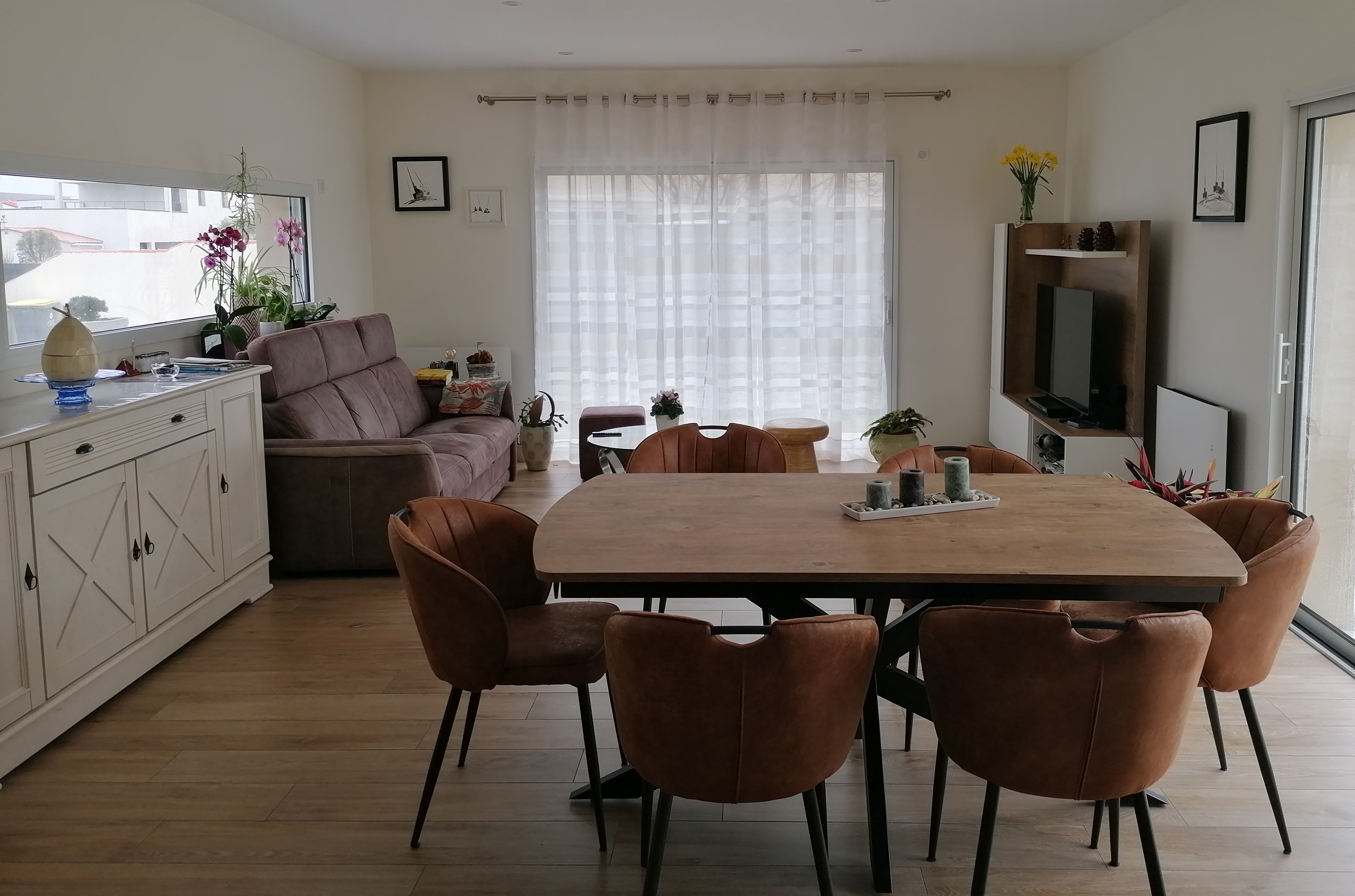 Salle à manger, salon