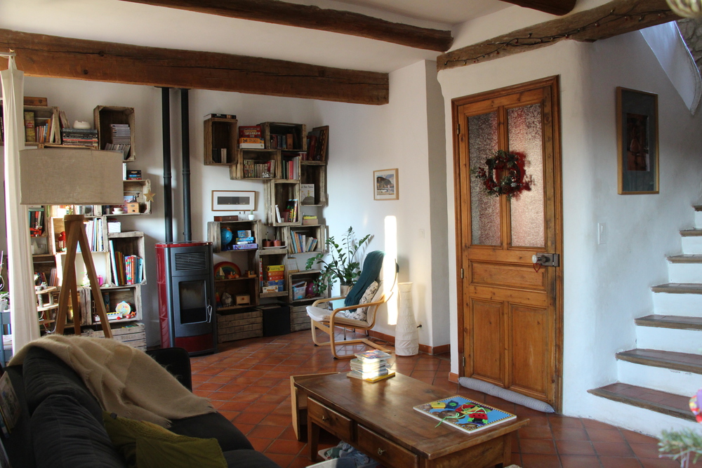 La pièce à vivre côté salon (2)