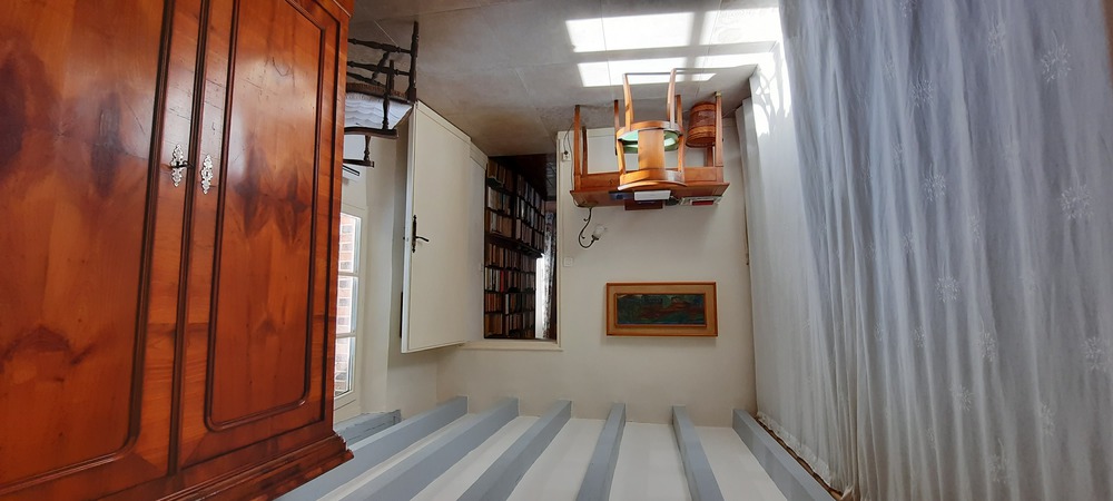 La chambre traversante et son alcove