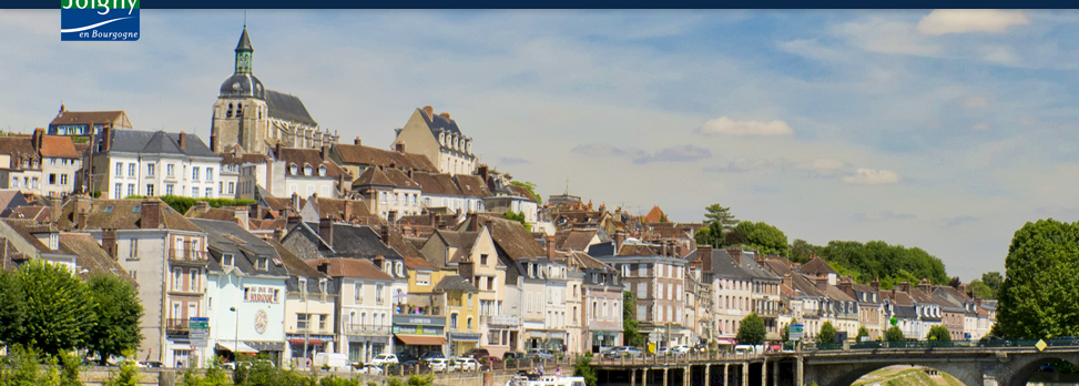 Joigny, le long de l'Yonne,  gare SNCF : 20'