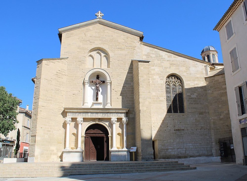 Pertuis