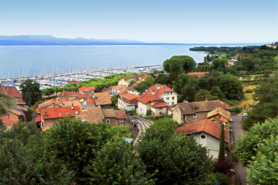 Port de Rives et funiculaire à Thonon