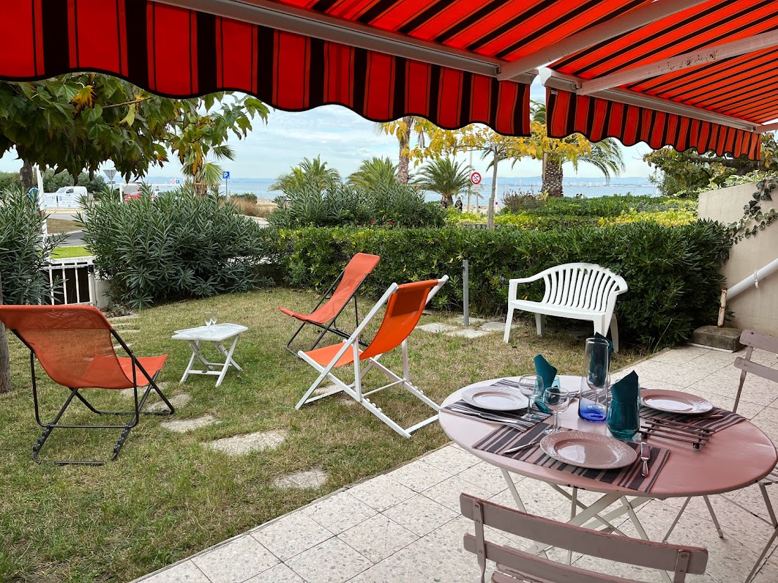 terrasse et jardin