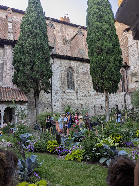 Le cloitre Saint Salvy lors de la fête dela musiquesique