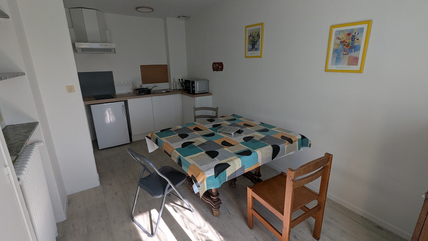 Salle a manger cuisine de l'appartement