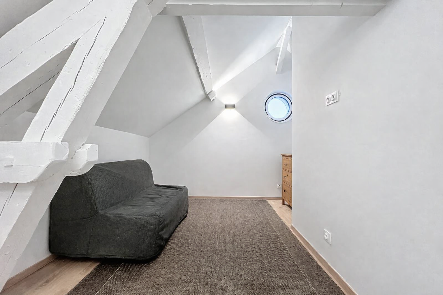 Chambre 2 au dernier étage