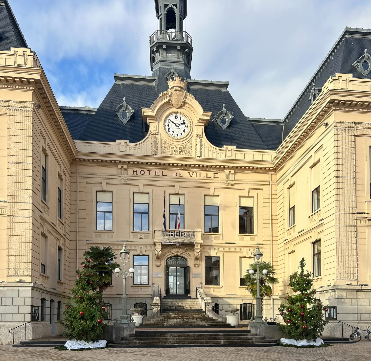 Hôtel de ville