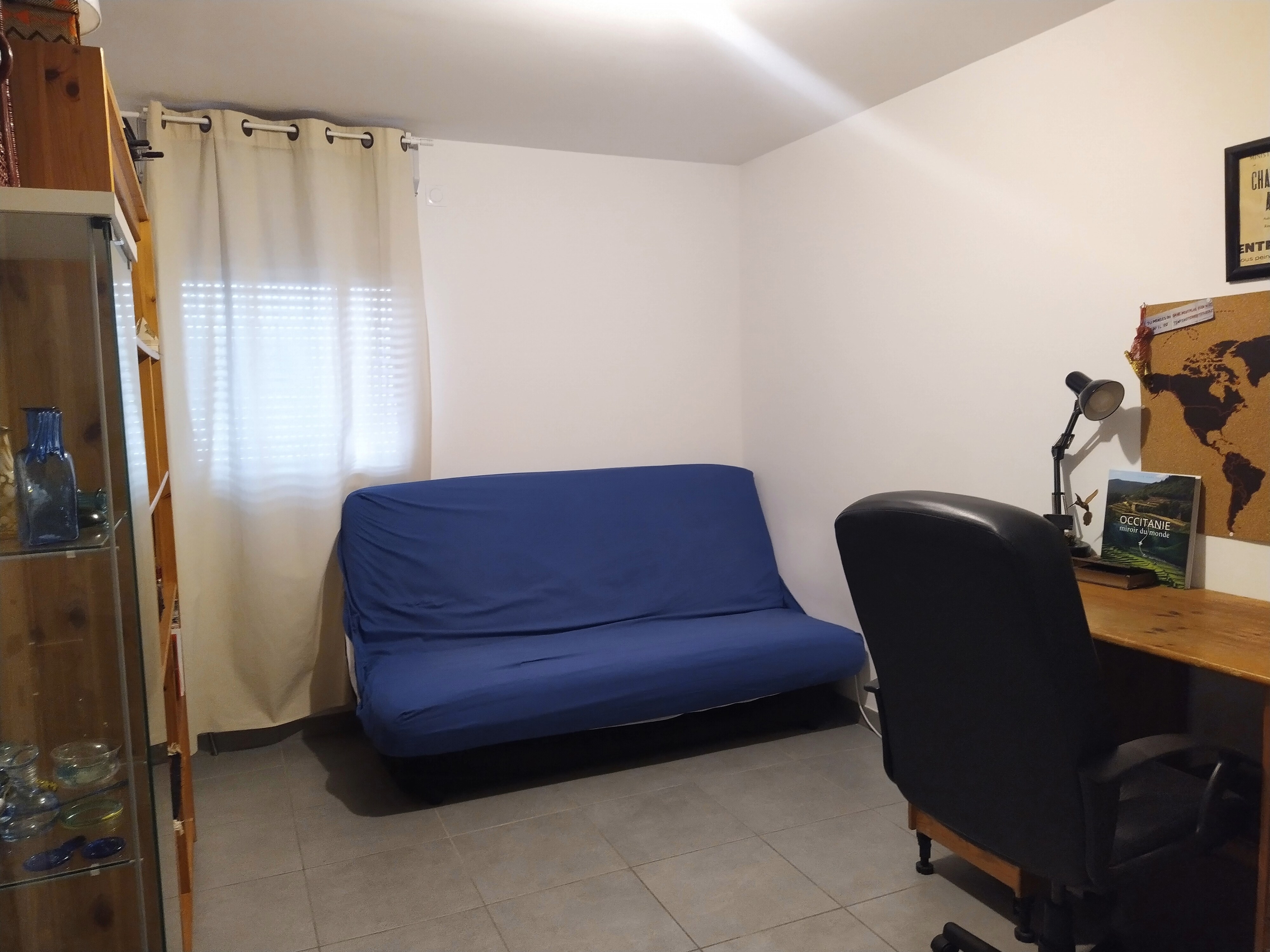 Chambre 2 (1 canapé clic-clac)